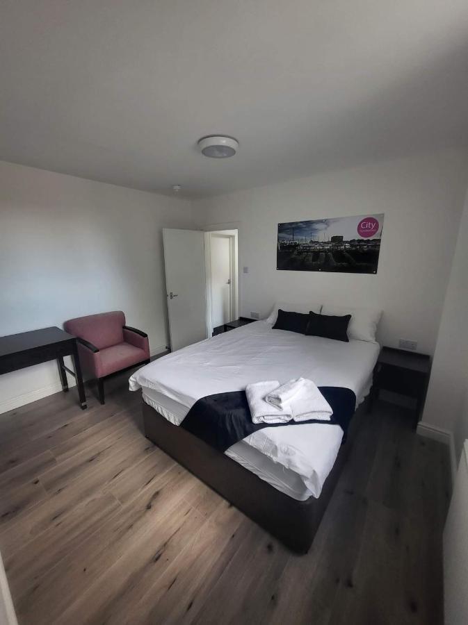 City Apartments Charles Street 赫尔河畔京士顿 外观 照片